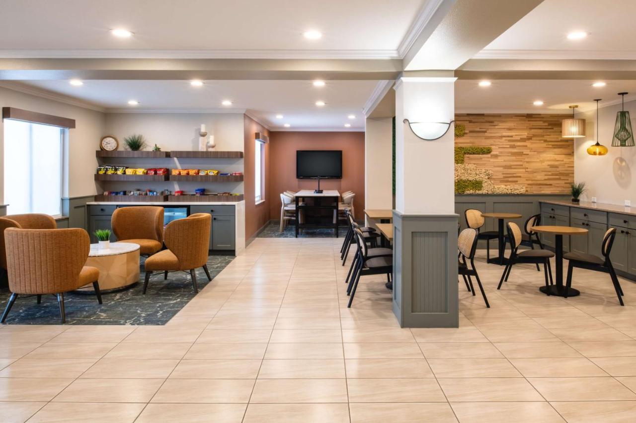 Hotel Western Tri-cities Center 2*