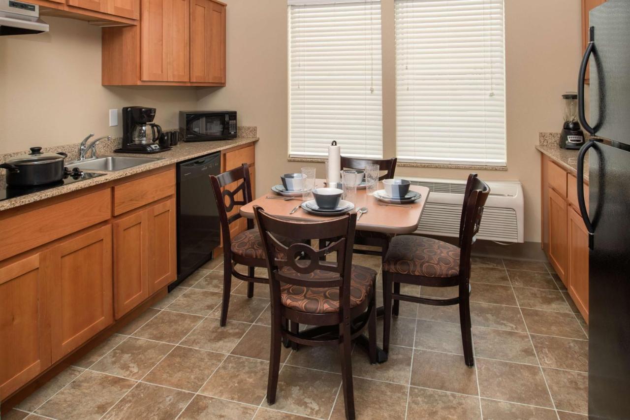 Western Tri-cities Center 2* Kennewick
